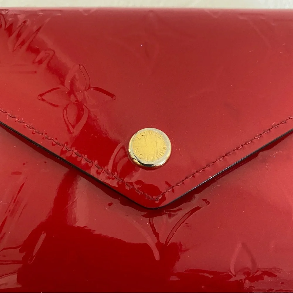 Louis Vuitton Victorine Monogram Vernis wallet
